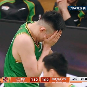 九游体育-爆砍44分！CBA焦点对决：赵继伟高光1战，福建男篮令央视赞不绝口